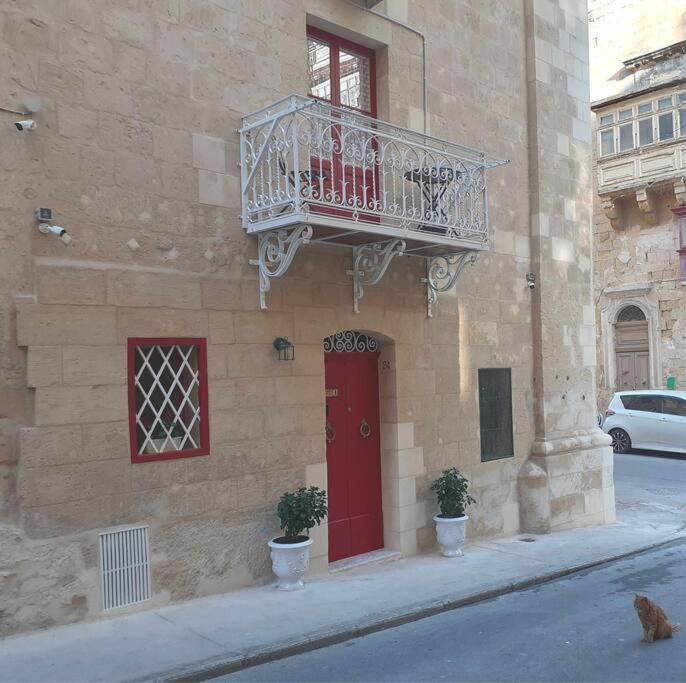 Cozy Corner House In Valletta - Authentic! Villa Exterior photo