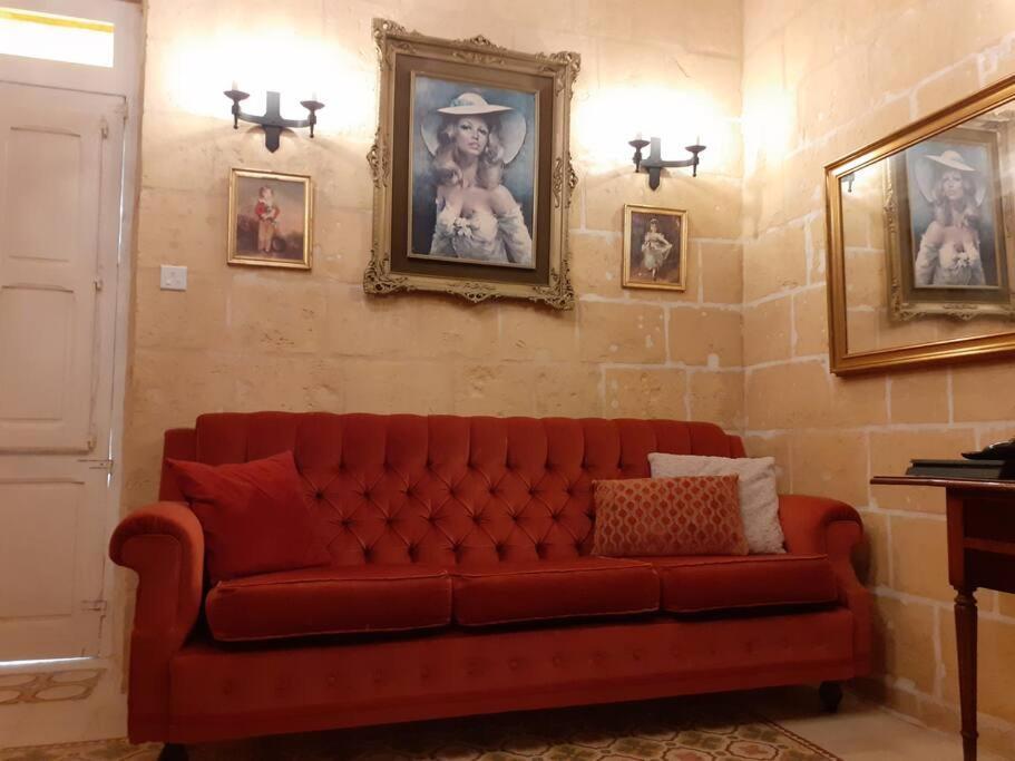 Cozy Corner House In Valletta - Authentic! Villa Exterior photo